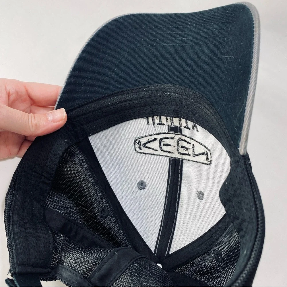 KEEN Utility Hat Gray Black Velcro Adjustable Trucker Style Work Cap